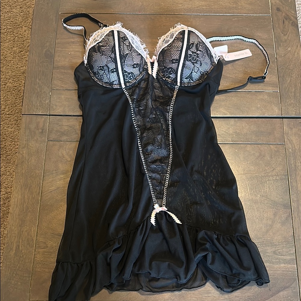 Sophie B Black and White Lace Chemise